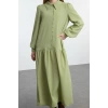 Kadın Moda Tesettür Maxi Boy Gömlek Yaka Relaxed Eteği Fırfırlı Kaplama Düğme Detaylı Dokuma Elbise