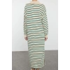 Women Fashion Stylish Hijab Maxi Length Turn-down Collar Relaxed Striped Zipper Detail Long Knitted Dress
