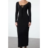 Kadın Moda Şık Maxi Boy U Yaka Fitted Vücuda Oturan Göğüsten Bağlama Detaylı Örme Uzun Elbise
