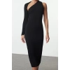 Kadın Moda Şık Midi Boy Asimetrik Yaka Fitted Vücuda Oturan Tek Kol Detaylı Örme Elbise