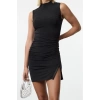 Kadın Moda Şık Mini Boy Dik Yaka Fitted Vücuda Oturan Biye ve Agraf Detaylı Örme Kısa Elbise