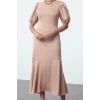 Kadın Moda Şık Midi Boy Bisiklet Yaka Fitted A-Kesim Saten Dokuma Elbise