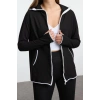 Kadın Kapüşonlu Reglan Kol Beyaz Biye ve Baş Parmak Delik Detaylı Örme Spor Sweatshirt