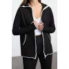 Kadın Kapüşonlu Reglan Kol Beyaz Biye ve Baş Parmak Delik Detaylı Örme Spor Sweatshirt