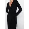 Kadın Moda Şık Midi Boy Kruvaze Regular Yaka Kuşaklı Fitted Vücuda Oturan Örme Elbise