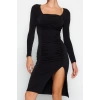 Kadın Moda Şık Midi Boy Kare Yaka Slim Büzgülü Vücuda Oturan Esnek Örme Elbise