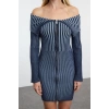 Women Fashion Stylish Mini Length Turn-down Collar Slim Knitwear Premium Yarn Special Yarn Wash Effect Dress
