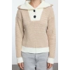 Women Fashion Stylish Turn-down Collar Standard Sleeve Regular Collar Detailed Knitwear Sweater