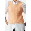 Womens Fashion Stylish Crew Neck Standard Sleeve Regular Soft Textured Knit Detailed Knitwear Sweater