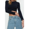 Stil Kadın Fitted Vücuda Oturan Büzgü Detaylı Crop Esnek Bluz Super Crop Örme Slim Kalıp