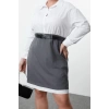 Moda Stil Fitted Gömlek Yaka Mini Boy Büyük Beden Kemerli Gömlek-Etek Büyük Beden Dokuma Elbise
