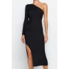 Moda Stil Fitted Asimetrik Yaka Midi Boy Vücuda Oturan Örme Şık Abiye Elbise