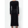 Moda Stil Slim Kayık Yaka Midi Boy Kadife Büzgülü Fitted Vücuda Oturan Esnek Örme Elbise