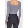 Moda Kare Yaka Örme Fit Düz Desen Sportswear Crop Uzun Kol Bluz