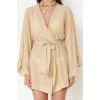 Moda Dokuma Rahat Kalıp Uzun V Yaka Standart Kol Crinkle Basic Düz Desen Kimono Kaftan