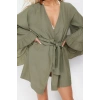 Moda Dokuma Rahat Kalıp Uzun V Yaka Standart Kol Crinkle Basic Düz Desen Kimono Kaftan