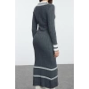Moda Stil Regular V Yaka Midi Boy Triko Renk Bloklu Elbise