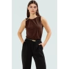 Aksesuar Detaylı Kolsuz Örme Bluz Fitted Sandy Dokuma Günlük Stil Mükemmel Uyum