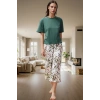 Çiçekli Örme Pijama Takımı Rahat Kesim ve Yüksek Kalite Özenle Seçilmiş Günlük Kullanım İçin