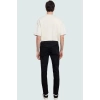 Erkek Dar Kesim Denim Pantolon Esnek Günlük Stil Modern Tasarım Yaz Aylarının Vazgeçilmezi