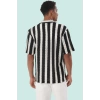 Erkek Kısa Kollu Dokulu Triko Gömlek Apaş Yaka Oversize Günlük Kombinler İçin Modern Tasarım