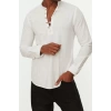 Erkek Moda Uzun Kol Dokuma Koyu Yeşil Slim Fit Yarım Patlı Hakim Yaka %100 Pamuklu Gömlek