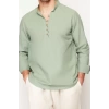 Erkek Moda Uzun Kol Dokuma Koyu Yeşil Slim Fit Yarım Patlı Hakim Yaka %100 Pamuklu Gömlek