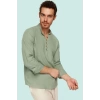 Erkek Pamuklu Keten Görünümlü Gömlek; Hakim Yaka Slim Fit Günlük Şıklık Yaz Aylarının Vazgeçilmezi