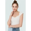 Fitted Örme Bluz Kalp Yaka Yazlık Günlük Premium Kalite Kullanım İçin Modern Stil