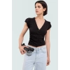 Fitted Vücuda Oturan Pamuklu Bluz V Yaka Düğmeli Kısa Kollu Yazlık Modern Stil Trend Tasarım
