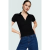 Fitted Vücut Oturan Fermuarlı Polo Yaka Kısa Kollu Bluz %70 Polyester Rahat Ve Şık