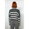 Kadın Basic Siluet Gri Çizgili Akrilik Materyal Crop Triko Kazak Uzun Kollu Günlük Şık Kaliteli