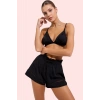 Kadın Kısa Boy Straight Kalıp Dokuma Plaj Şort Düz Desen Fırfırlı Detay Yaz Aylarının Vazgeçilmezi