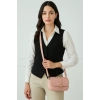 Kadın Minimalist Çapraz Askılı Suni Deri Çanta Günlük ve Şık Kullanım Modern Stil Trend Tasarım