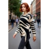 Kadın Oversize Bisiklet Yaka Zebra Desenli Akrilik Triko Kazak Kışlık Kombinlerin Vazgeçilmezi