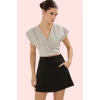 Kadın Yazlık Kısa Kollu V Yaka Çizgili Dokuma Crop Gömlek Rahat Günlük Stil Modern Tasarım