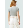 Kısa Kollu Bluz Vücudu Saran Örme Polyester Yazlık Profesyonel Görünüm Kaliteli İşçilik