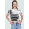 Kısa Kollu Çizgili Örme Bluz Rahat Şık Fitted Kalıp Kaliteli İşçilik Günlük Kullanım İçin