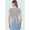 Kısa Kollu Çizgili Örme Bluz Rahat Şık Fitted Kalıp Kaliteli İşçilik Günlük Kullanım İçin