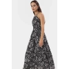 Kolsuz Halter Yaka Çok A line Maxi Elbise Yaz İçin Şık ve Rahat Modern Stil Yüksek Kalite