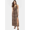 Leopar Desenli Kolsuz Viskoz Maxi Elbise A Line Kesim Yırtmaç Detay Zarifane Tasarım Modern Stil