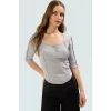 Pamuklu Örme Bluz Regular Fitted Havuz Yaka Kısa Kollu Asimetrik Özenle Seçilmiş