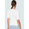 Pamuklu Polyester Elastan Karışımlı Fitted Bluz Bisiklet Yaka Kısa Kollu Yıkamalı