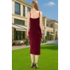 Rahat Ve Şık Askılı Midi Elbise Polyester Elastan Örme Kumaş Kaliteli İşçilik Özenle Seçilmiş