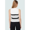 Renk Bloklu Kolsuz Triko Bluz Rahat Kalıp Polyester Yazlık Modern Stil Şık Görünüm Uzun Ömürlü