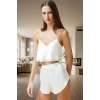 Saten Pijama Takımı Dantel Detaylı Rahat ve Şık Seçkin Malzeme Modern Stil Mükemmel Uyum