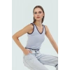 Şık Crop Bluz Fitted Kalıp Triko Kumaş Modern Stil Profesyonel Görünüm Seçkin Malzeme