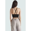 Triko Kumaş Bluz Fitted V Yaka Super Crop Kesim Şık Tasarım Yüksek Kalite Konforlu