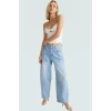 V Yaka İnce Askılı Bluz Regular Kesim Polyester Elastan Kumaş Zarifane Tasarım Rahat Ve Şık