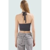 Viskoz Ribana Crop Bluz Halter Yaka Fitted Günlük Stil Profesyonel Görünüm Konforlu Kesim